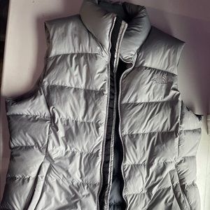Grey north face vest